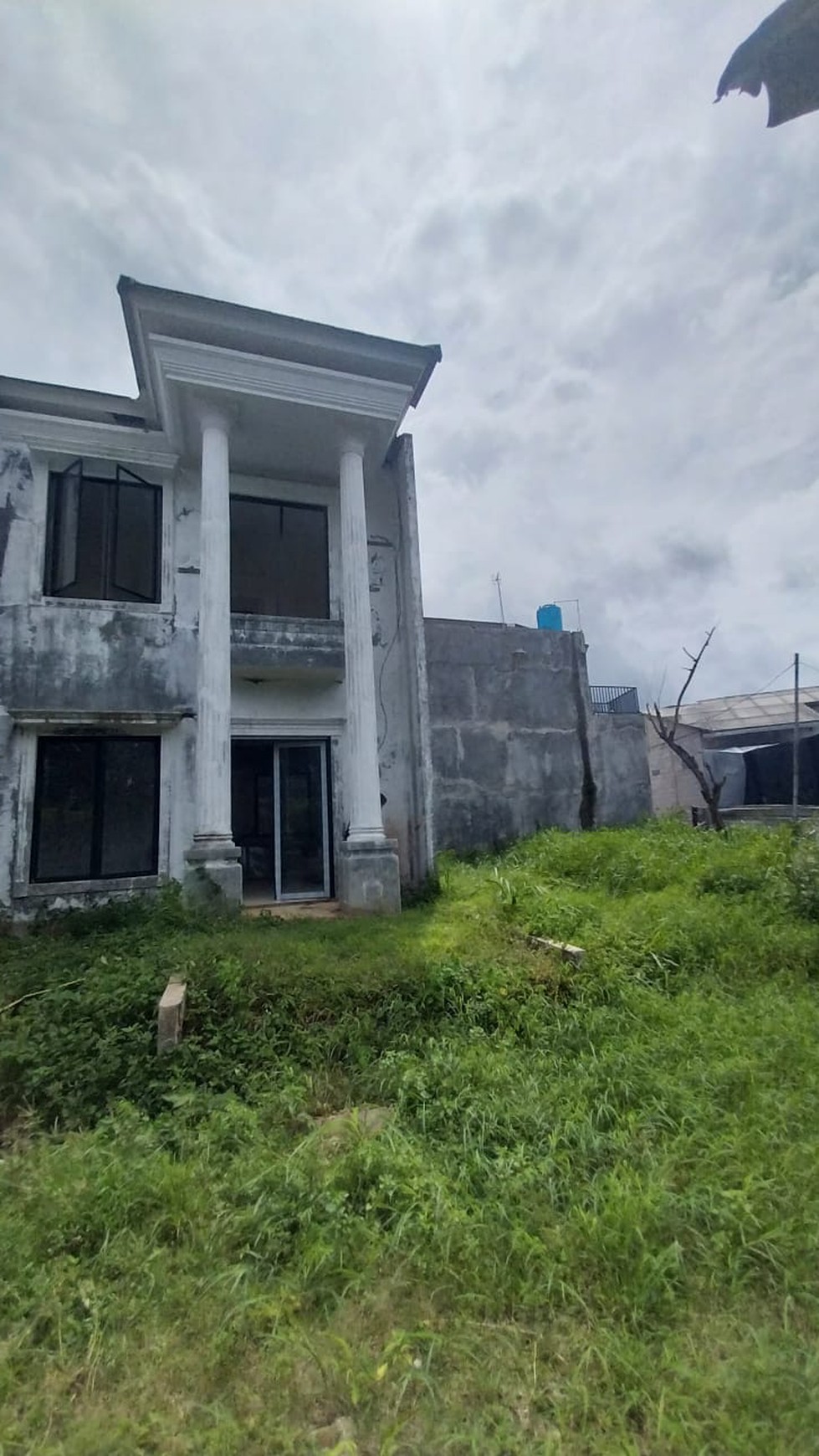 Rumah dalam Proses pembangunan, Brand New di Sawangan