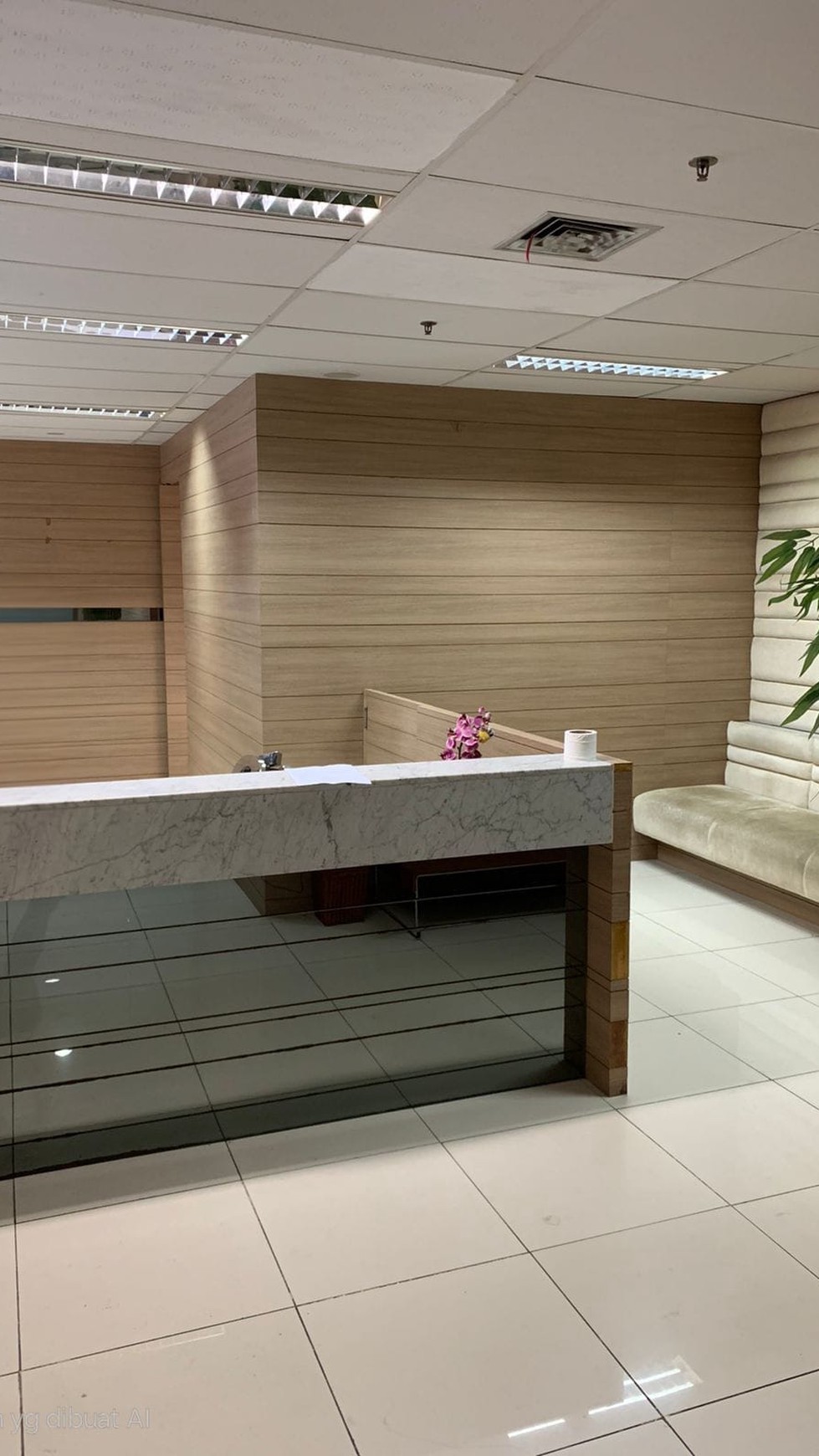 Office Tower grade A, The East Office Lantai Middle Luas 210M, semi furnished , view bagus