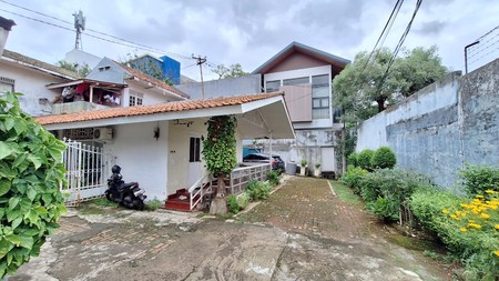 Rumah 2 Lantai Siap Huni + Kosan 6 Pintu Full (terisi) di Kemang Utara