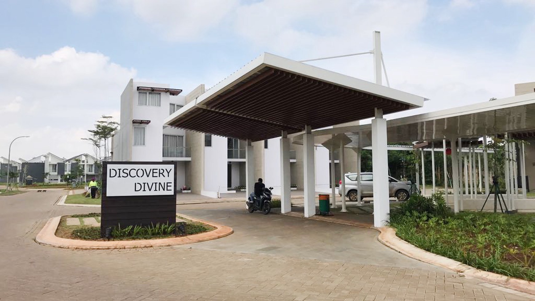 Rumah di Discovery Divine Bintaro siap huni bergaya jepang