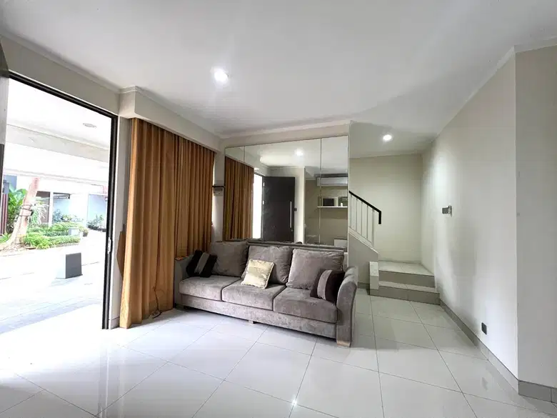 Rumah sdh renov di Kebayoran Harmony Bintaro dan Furnished