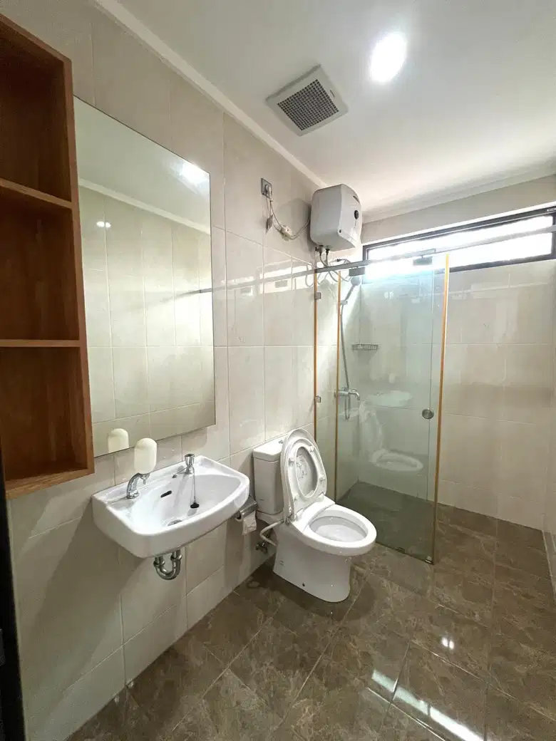 Rumah sdh renov di Kebayoran Harmony Bintaro dan Furnished