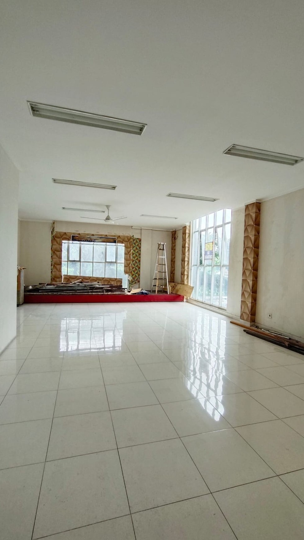 Ruko bagus, Cocok untuk Usaha di Graha Raya Bintaro