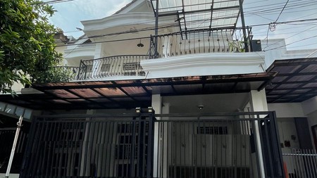 Rumah Minimalis, 2 Lantai, Bebas banjir di Bintaro Sektor 9