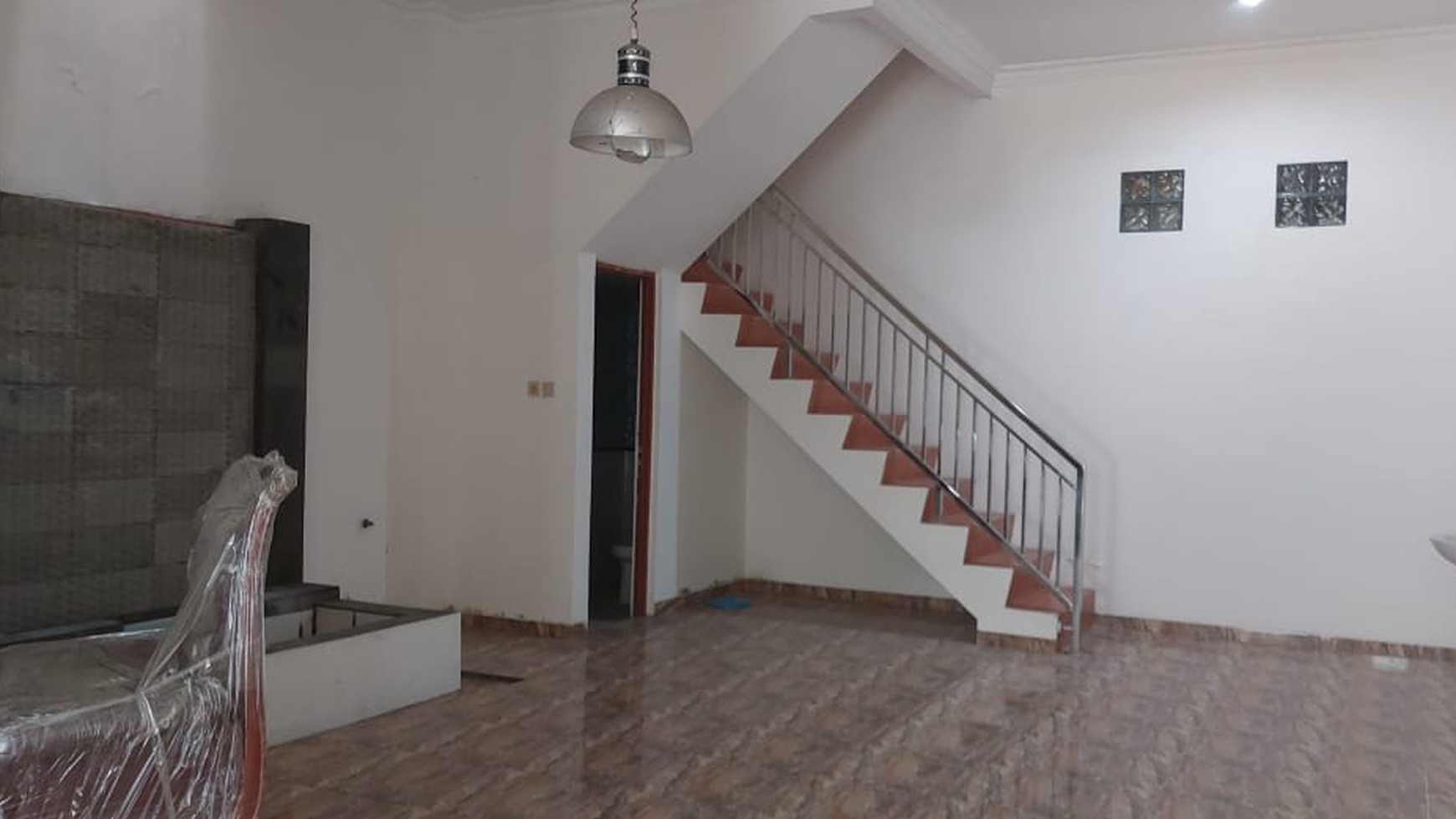 Rumah di Grand Wisata Modern, Nyaman/asri, dan bebas banjir dalam Cluster Garden Terrace.