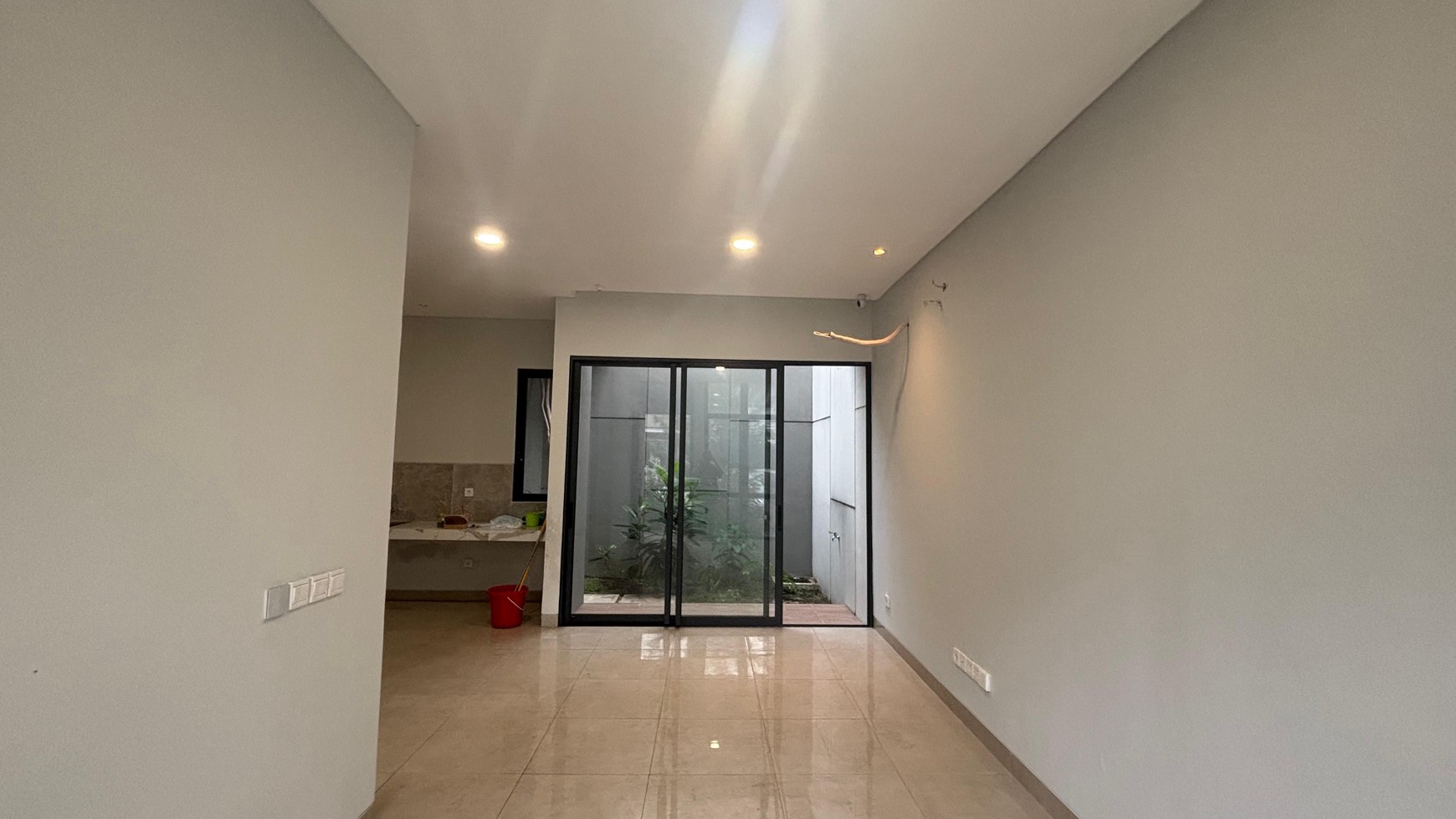 Rumah Miami Unfurnished Brand New  di Kota Wisata Cibubur 