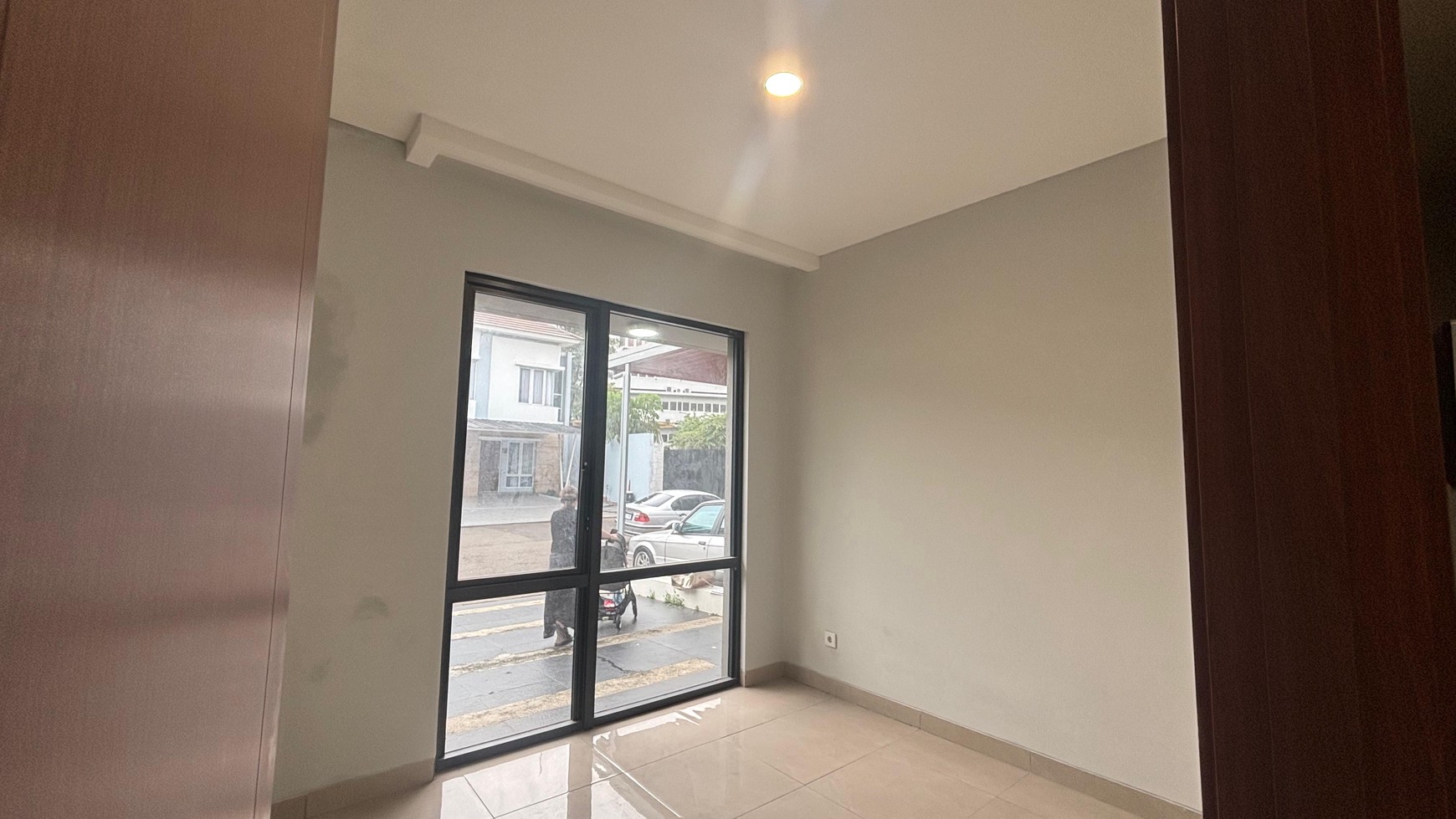 Rumah Miami Unfurnished Brand New  di Kota Wisata Cibubur 