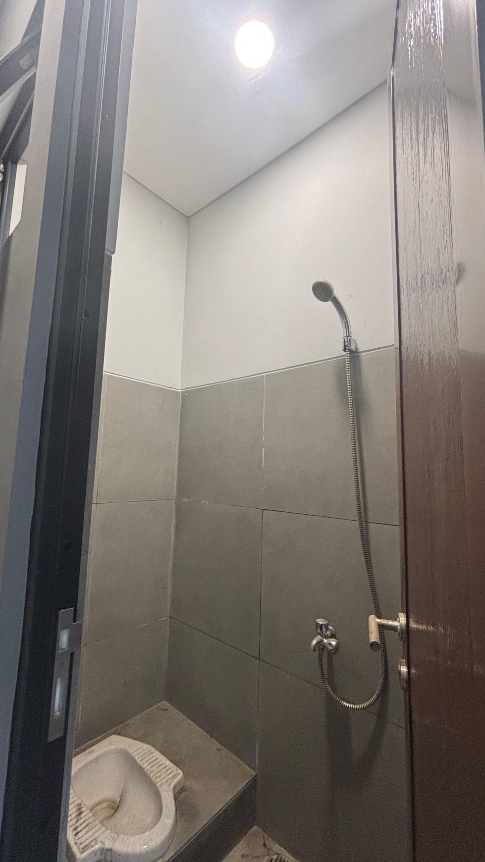 Rumah Miami Unfurnished Brand New  di Kota Wisata Cibubur 