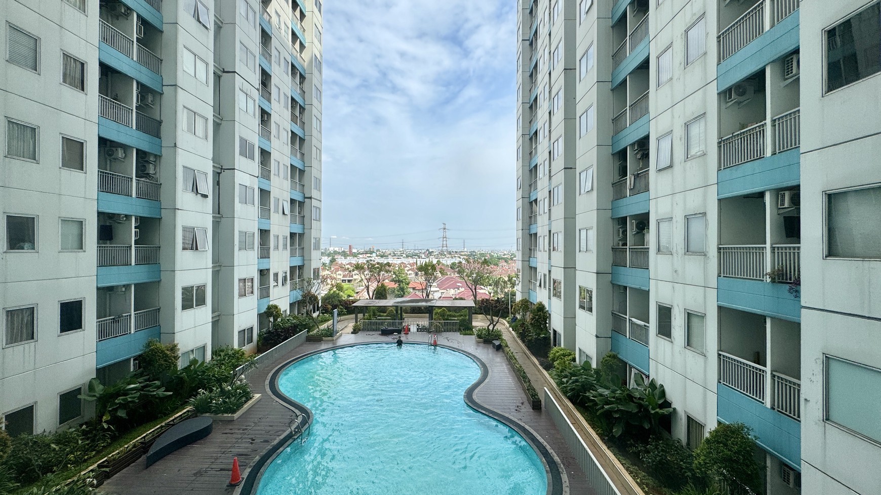 Disewa Apartemen The Nest Puri, Karang Tengah