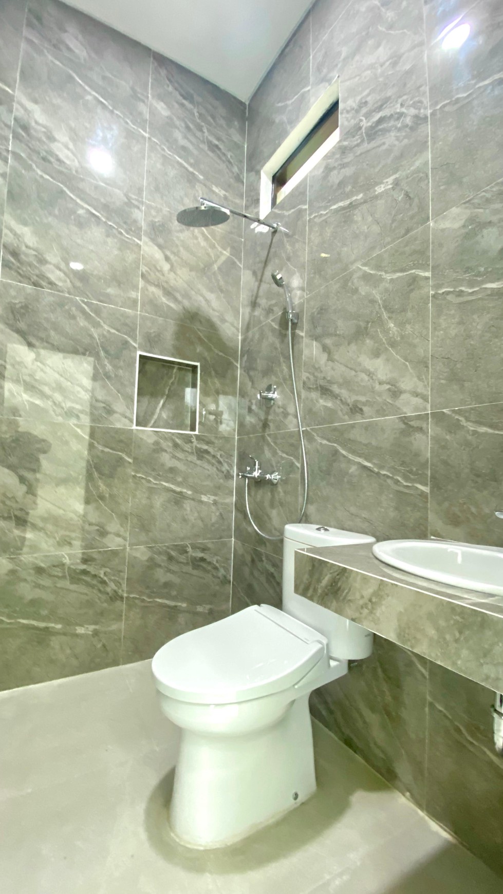 Rumah Brand New 2Lantai Diarea Graha Bintaro, Dekat Gat Tol Parigi