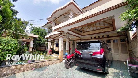 Rumah di Tebet Timur Raya, Layak Huni, Private Pool, 1 km ke tol dalam kota