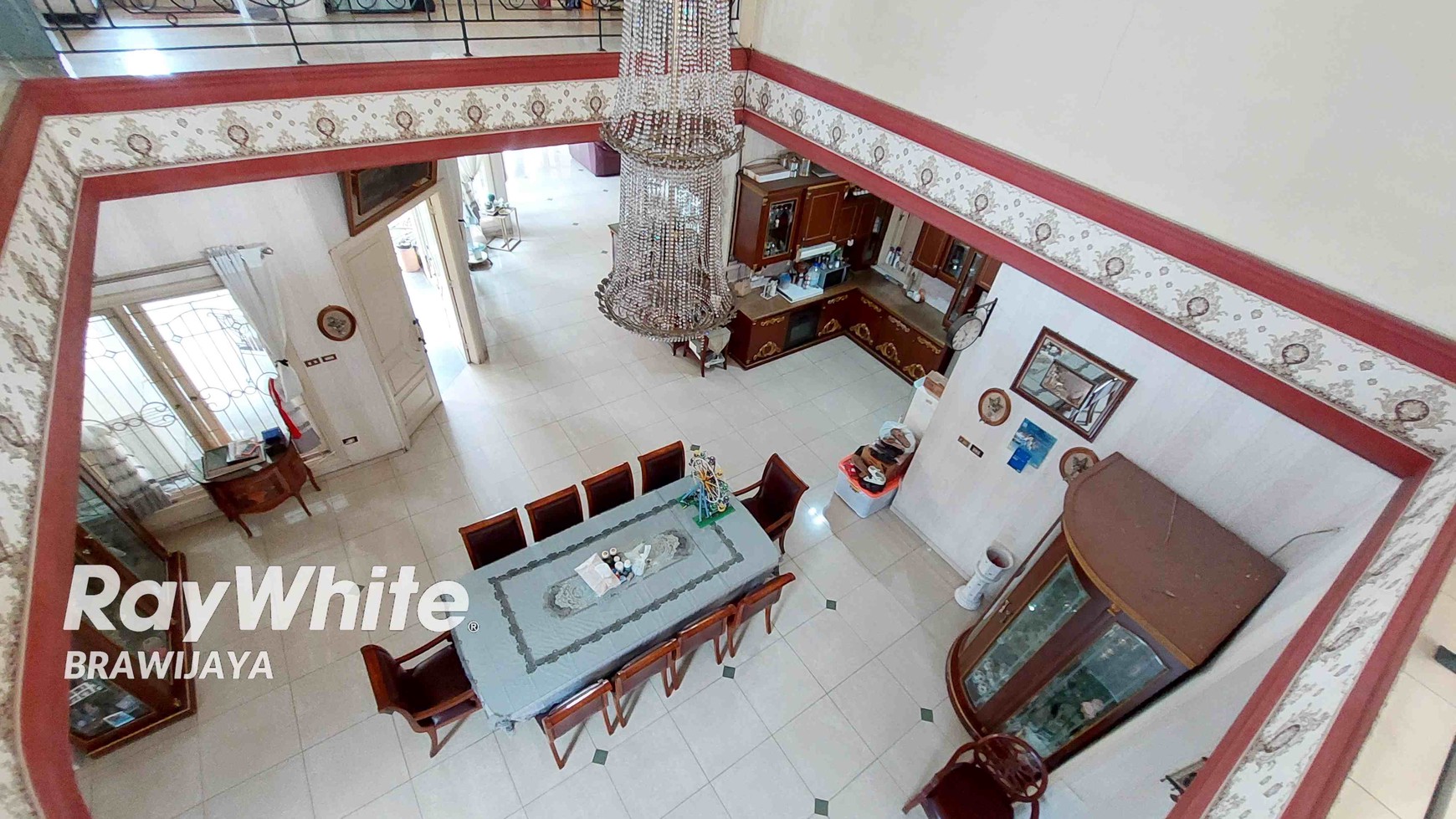 Rumah di Tebet Timur Raya, Layak Huni, Private Pool, 1 km ke tol dalam kota