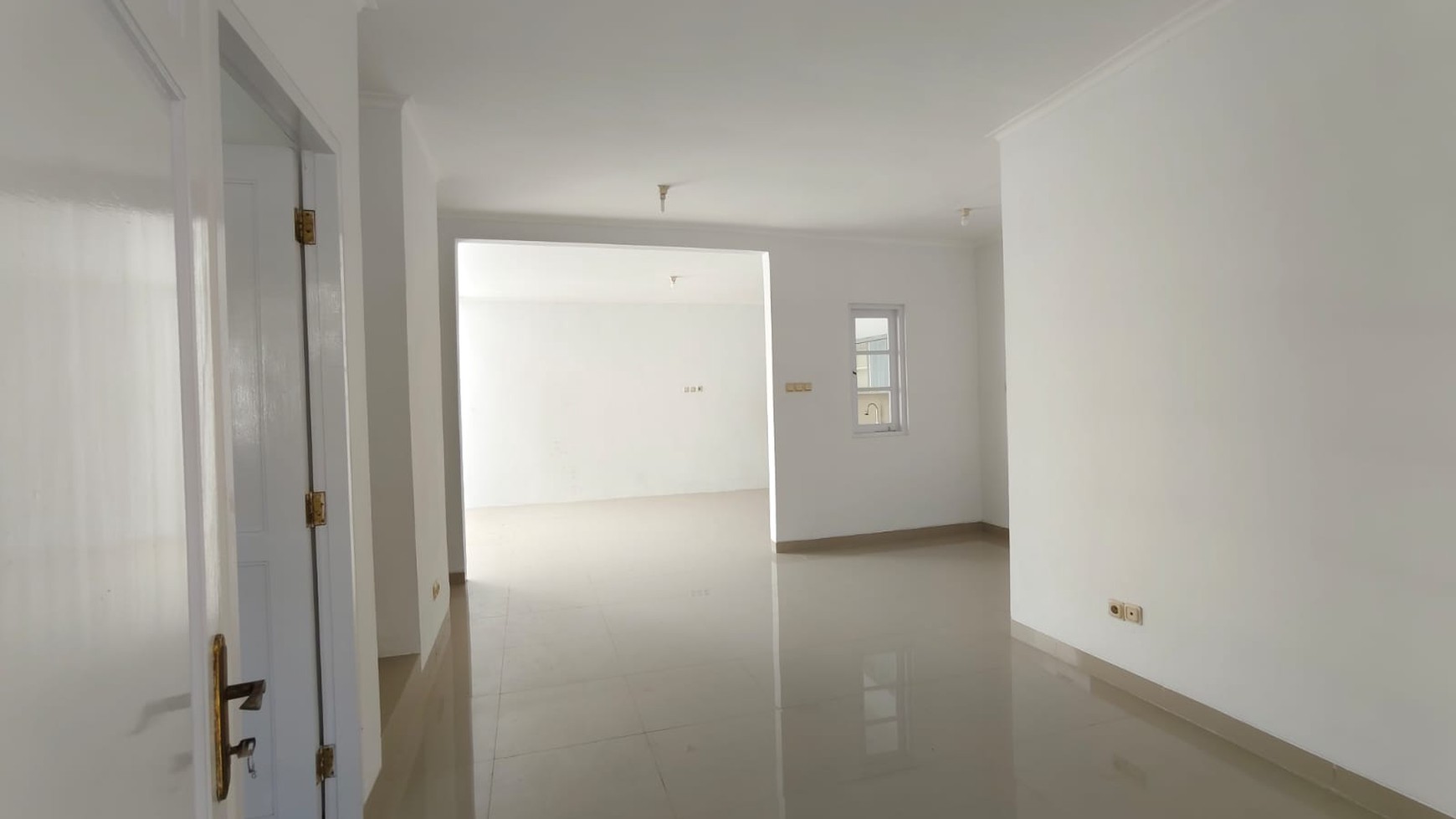 Rumah Minimalis Siap Huni Kota wisata Cibubur