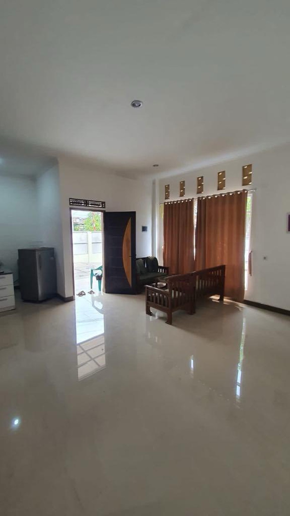 Rumah 2 Lantai Baru Renov di Bumi Rancaekek Kencana Kec Rancaekek Kab Bandung