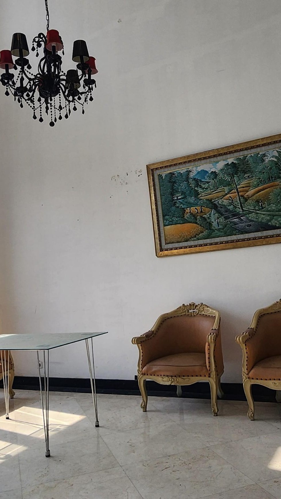 Rumah Bagus Luas Asri, Semi Furnished, Strategis Akses Toll, Taman Luas, Jl Benda Jagakarsa JakSel - Bonus : sebagai Usaha Sewa Rumah Shooting Film.