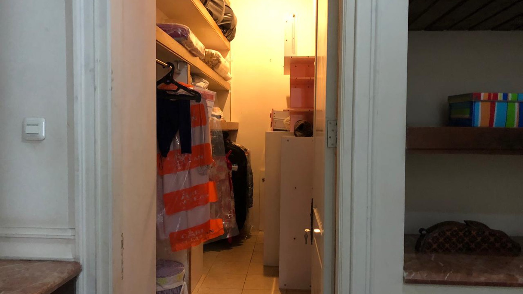 DIJUAL RUMAH CANTIK MODEL MEDITERANIAN HARGA KOMPETITIF, DI AREA EXCLUSIVE SELATAN JAKARTA.
