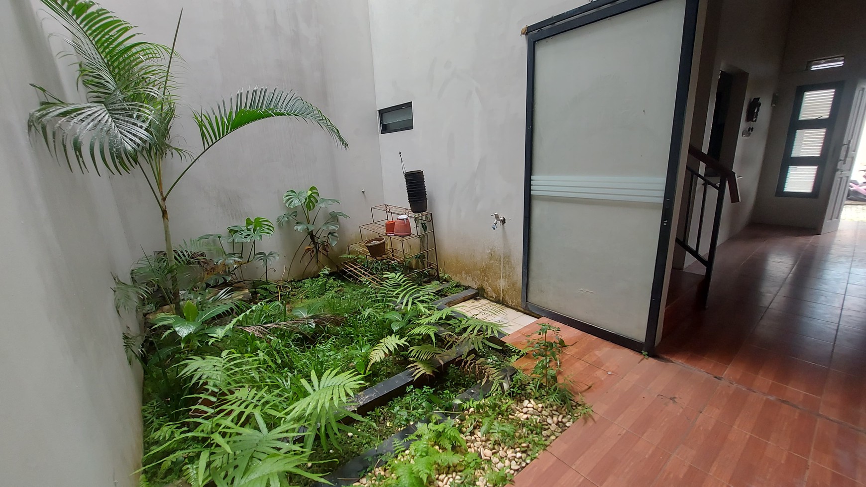 Rumah 2 Lantai Minimalis Siap Huni di Cinere