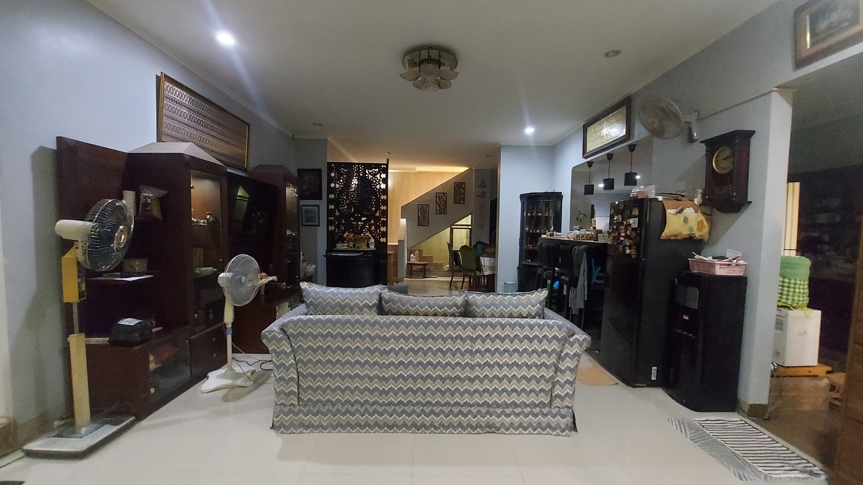 Rumah Bagus dan Nyaman di Villa Delima Lebak Bulus