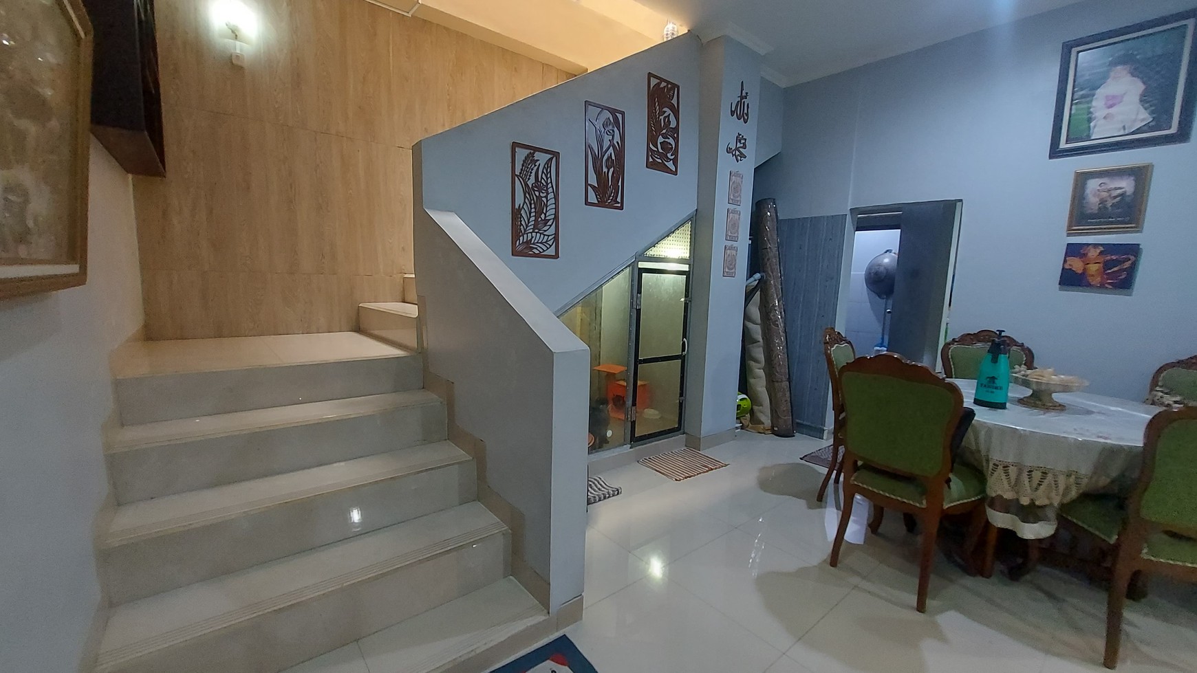 Rumah Bagus dan Nyaman di Villa Delima Lebak Bulus