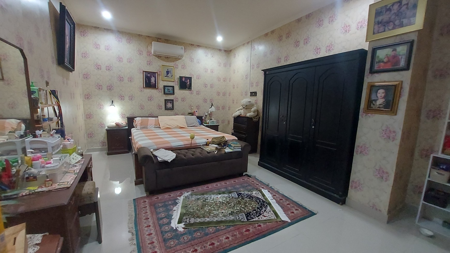 Rumah Bagus dan Nyaman di Villa Delima Lebak Bulus