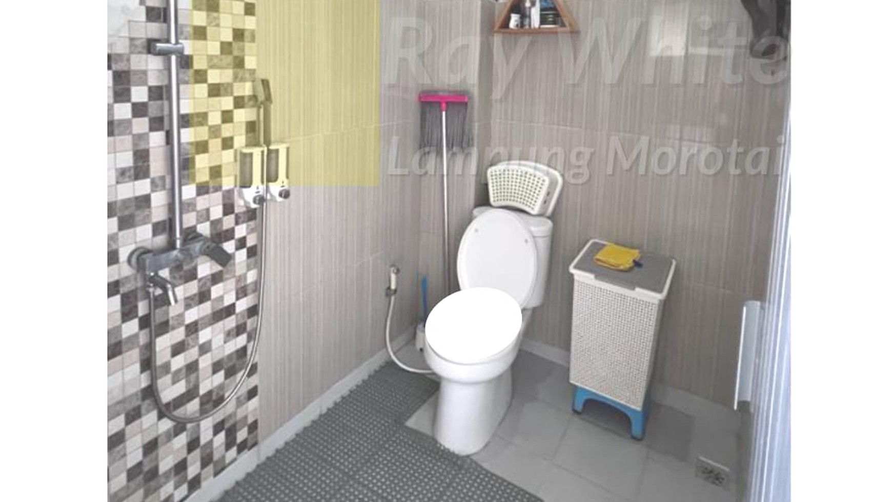 Dijual Ruko dilokasi strategis Pusat Kota ml