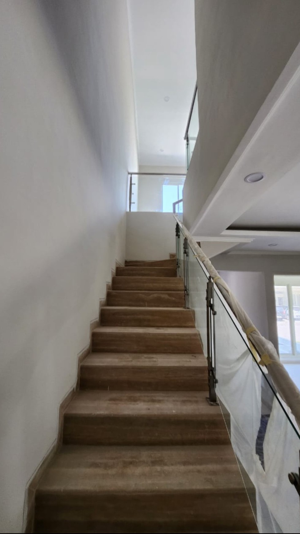 Murah New Disewakan Rumah Royal Residence Area Citraland, Pakuwon Indah, Graha Family
