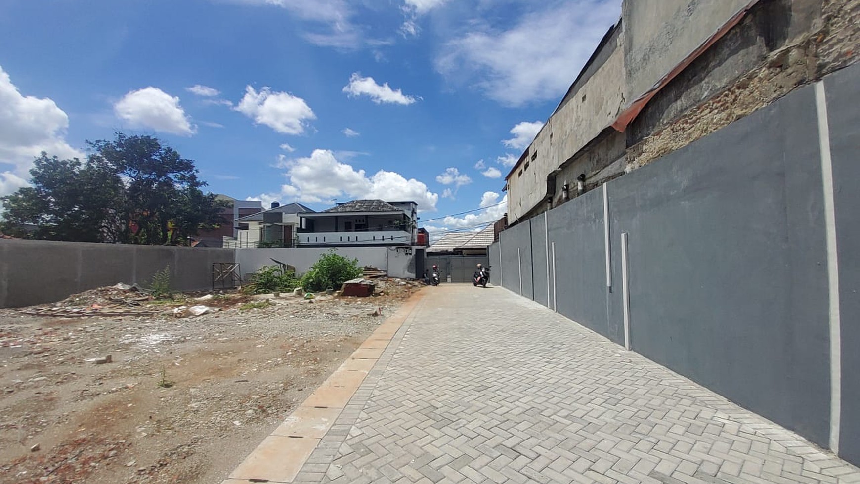 Tanah Kavling Lingkungan Nyaman Lokasi Strategis di Jl Veteran Bintaro, Pesanggrahan, Jakarta Selatan