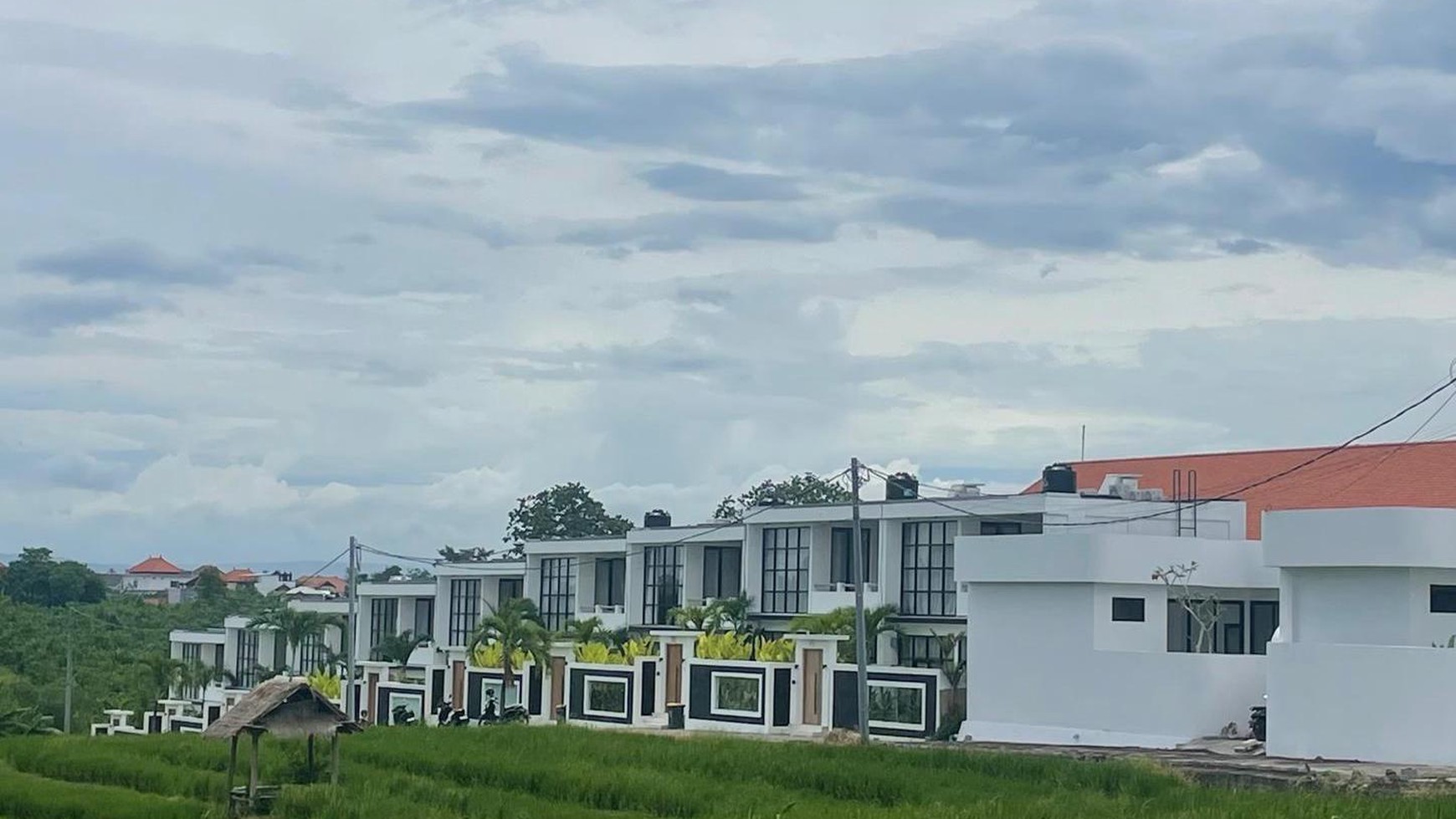 Rumah Hitung Tanah Area Cipete