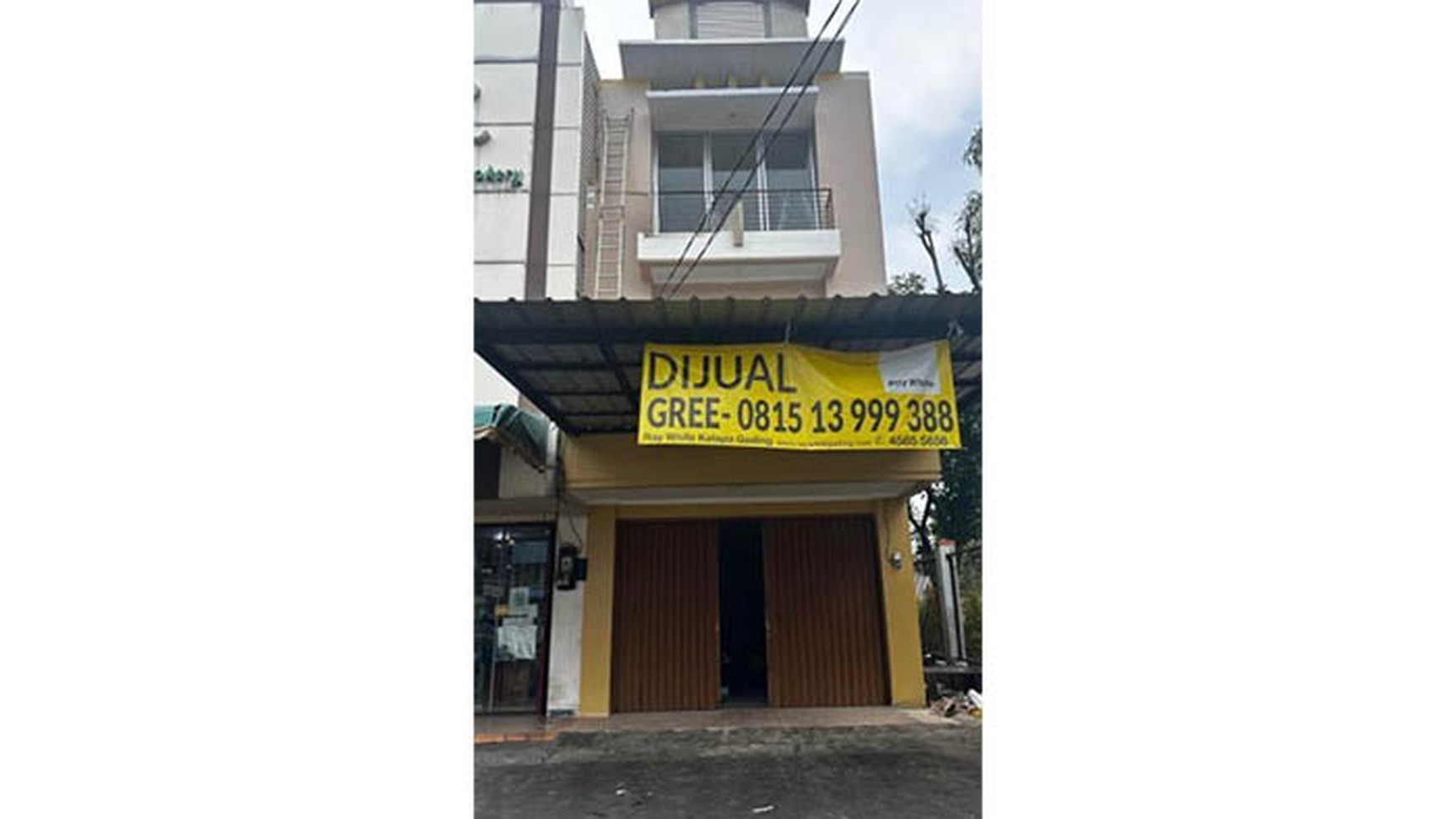 Dijual Ruko Bulevar Hijau, Parkir Luas, Lokasi Favorit Harapan Indah, Bekasi