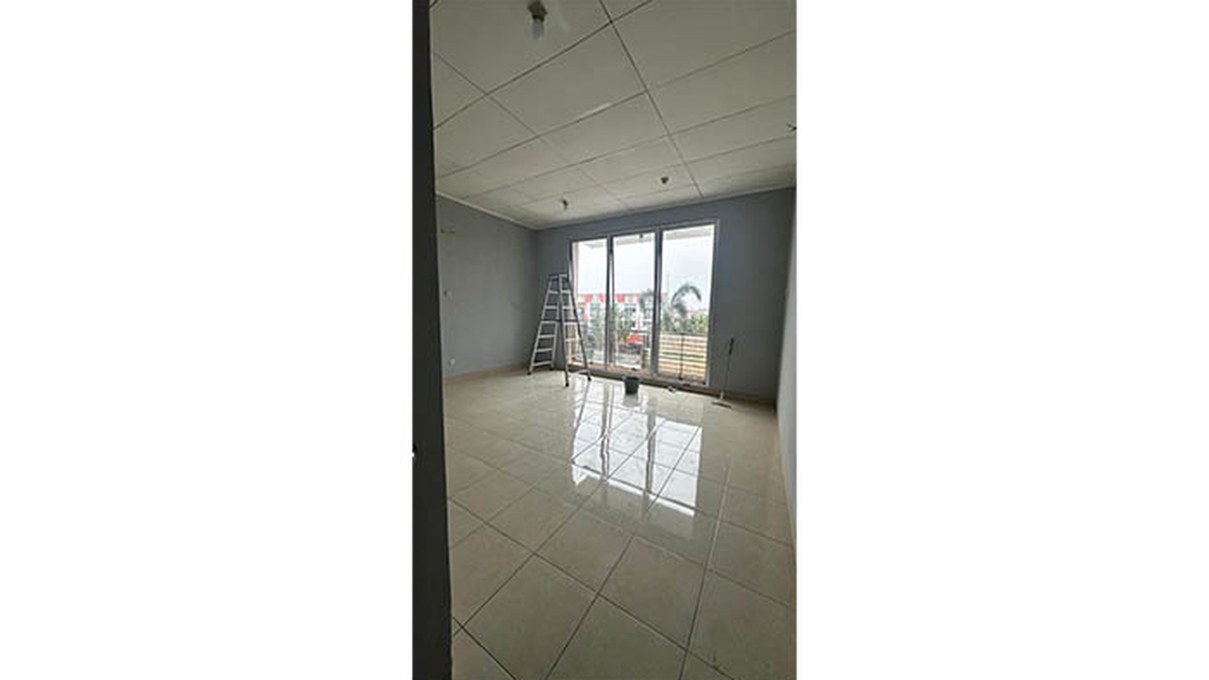 Dijual Ruko Bulevar Hijau, Parkir Luas, Lokasi Favorit Harapan Indah, Bekasi