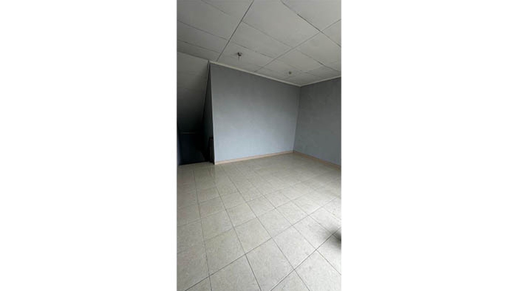 Dijual Ruko Bulevar Hijau, Parkir Luas, Lokasi Favorit Harapan Indah, Bekasi