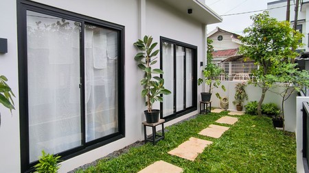 Rumah di Kucica Bintaro, siap huni dan modern di Sektor 9 Bintaro