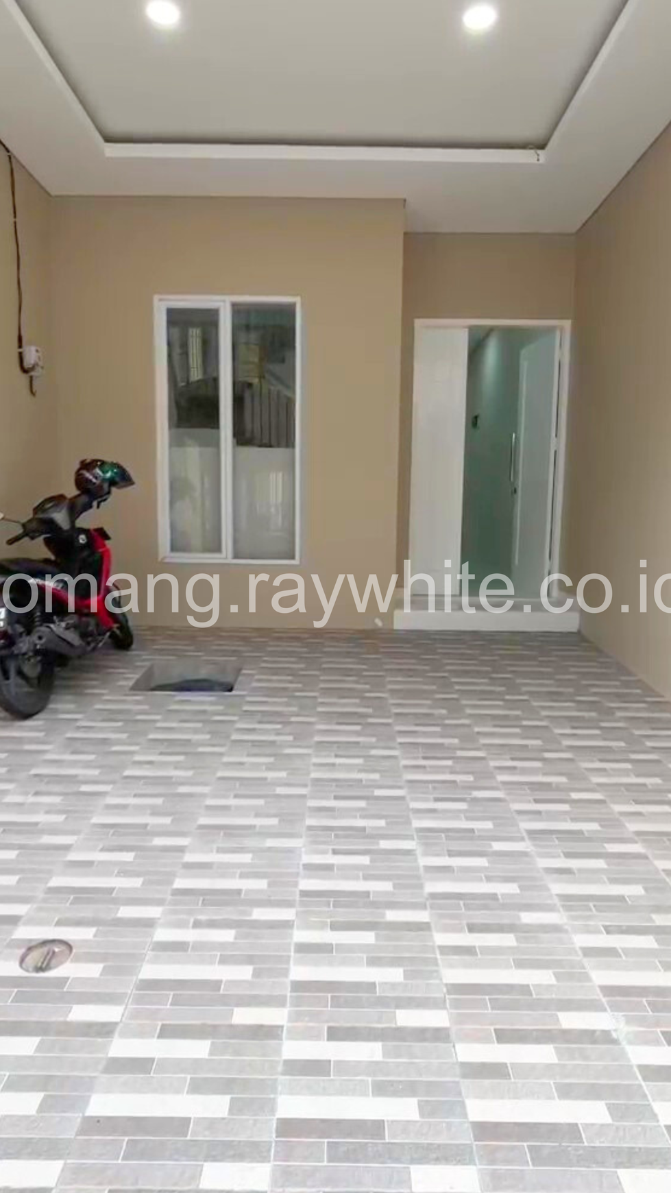 Rumah Baru Dijual di Tomang