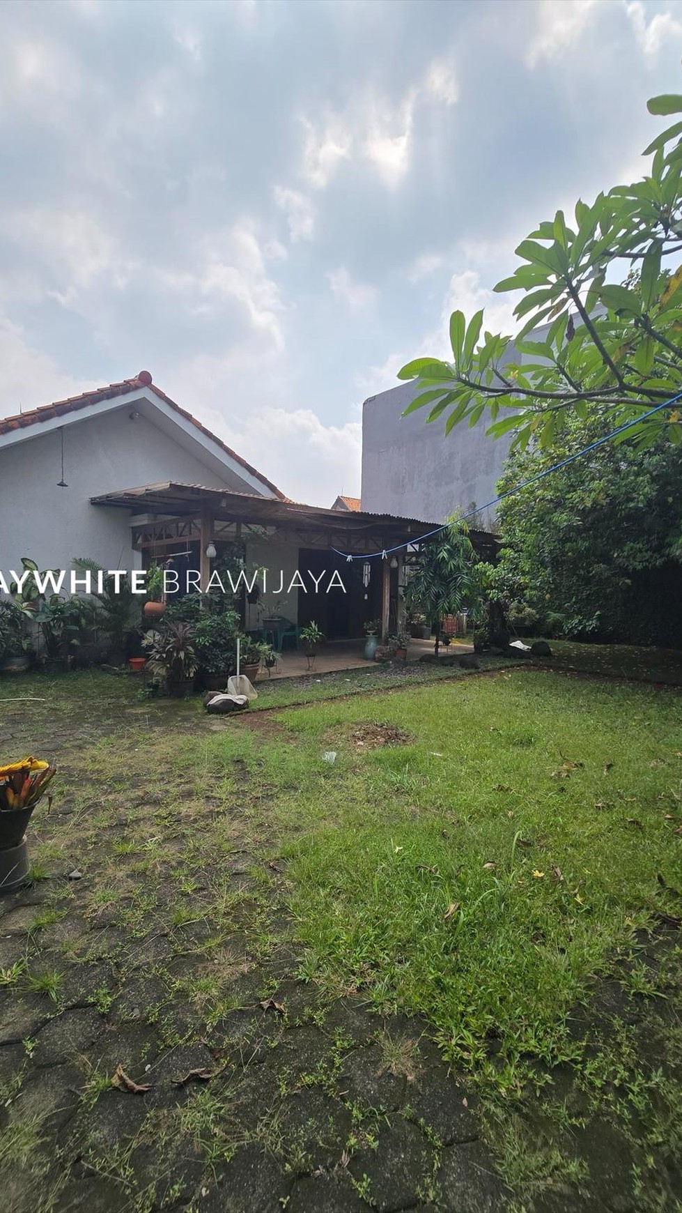 Rumah Hitung Tanah Area Cirendeu Lebak Bulus