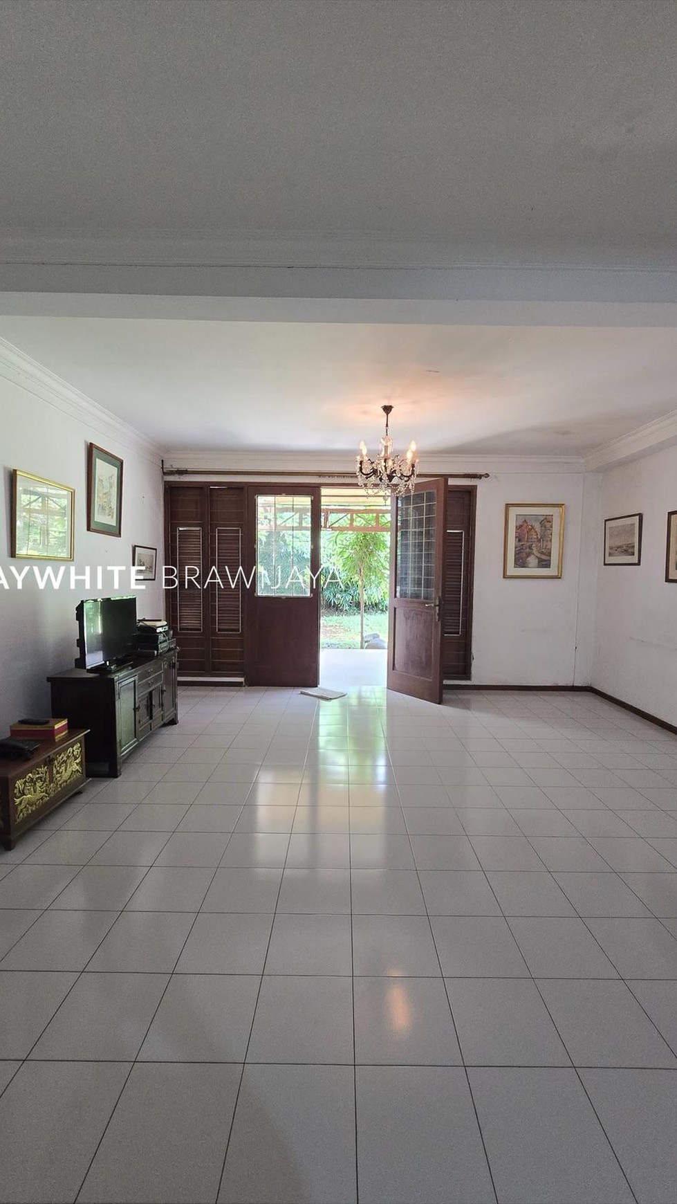 Rumah Hitung Tanah Area Cirendeu Lebak Bulus