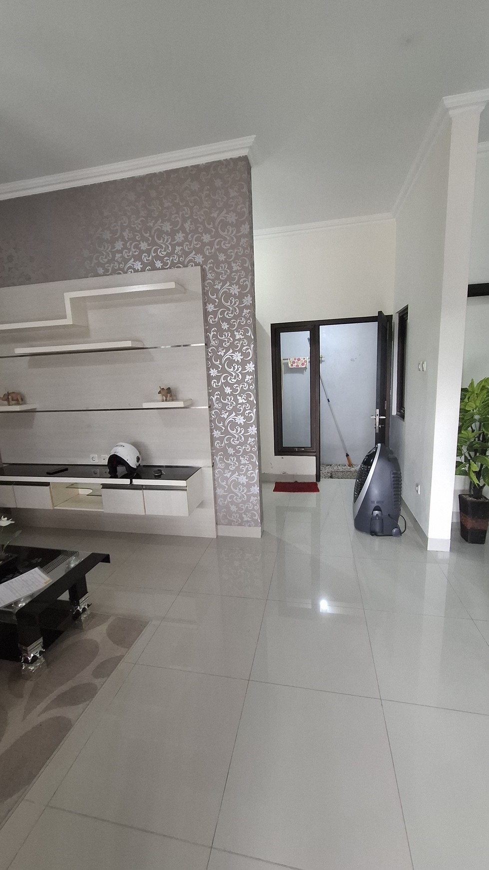 Rumah Modern Minimalis + Furniture Di Pondok Permai II Lokasi Startegis Dekat UGM  
