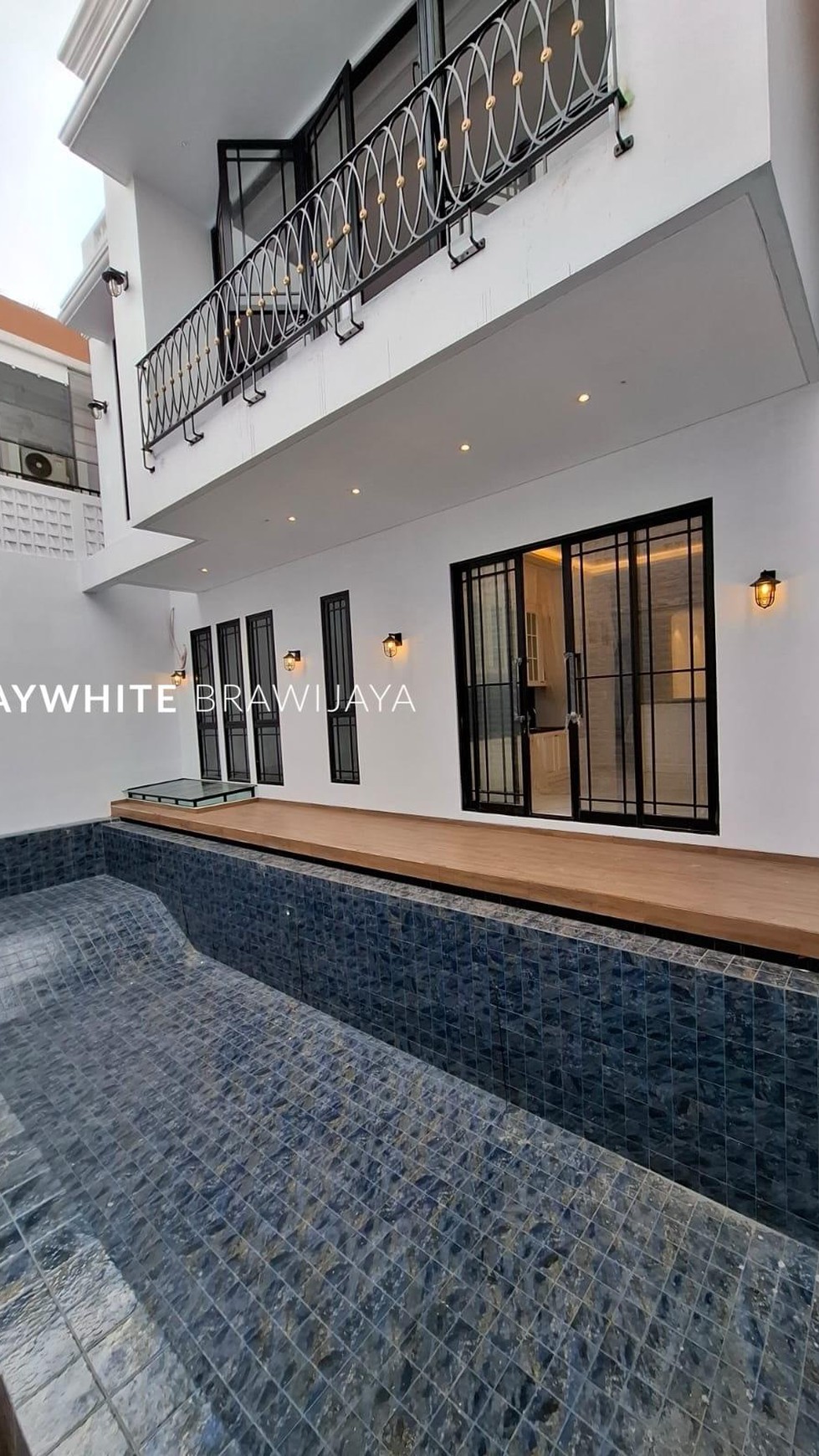 Brand New House Lingkungan Tenang Area Cilandak