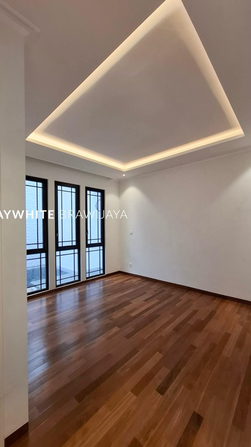 Brand New House Lingkungan Tenang Area Cilandak