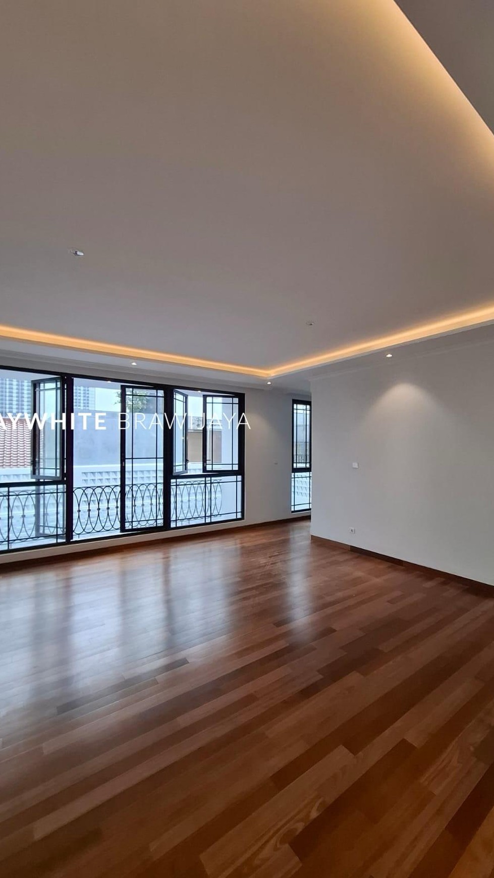 Brand New House Lingkungan Tenang Area Cilandak