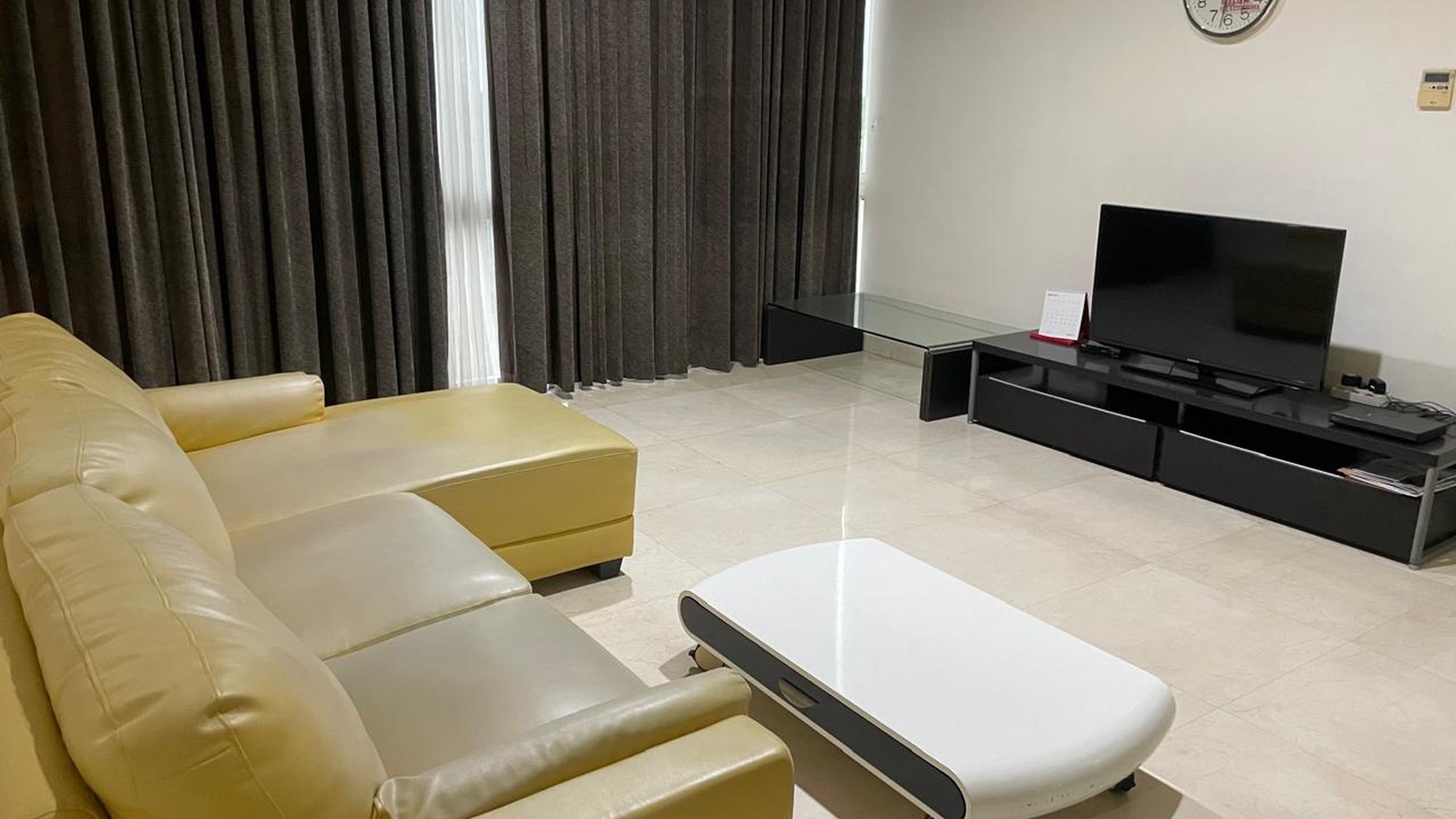 Apartemen The Summit Twr Everest, Kelapa Gading