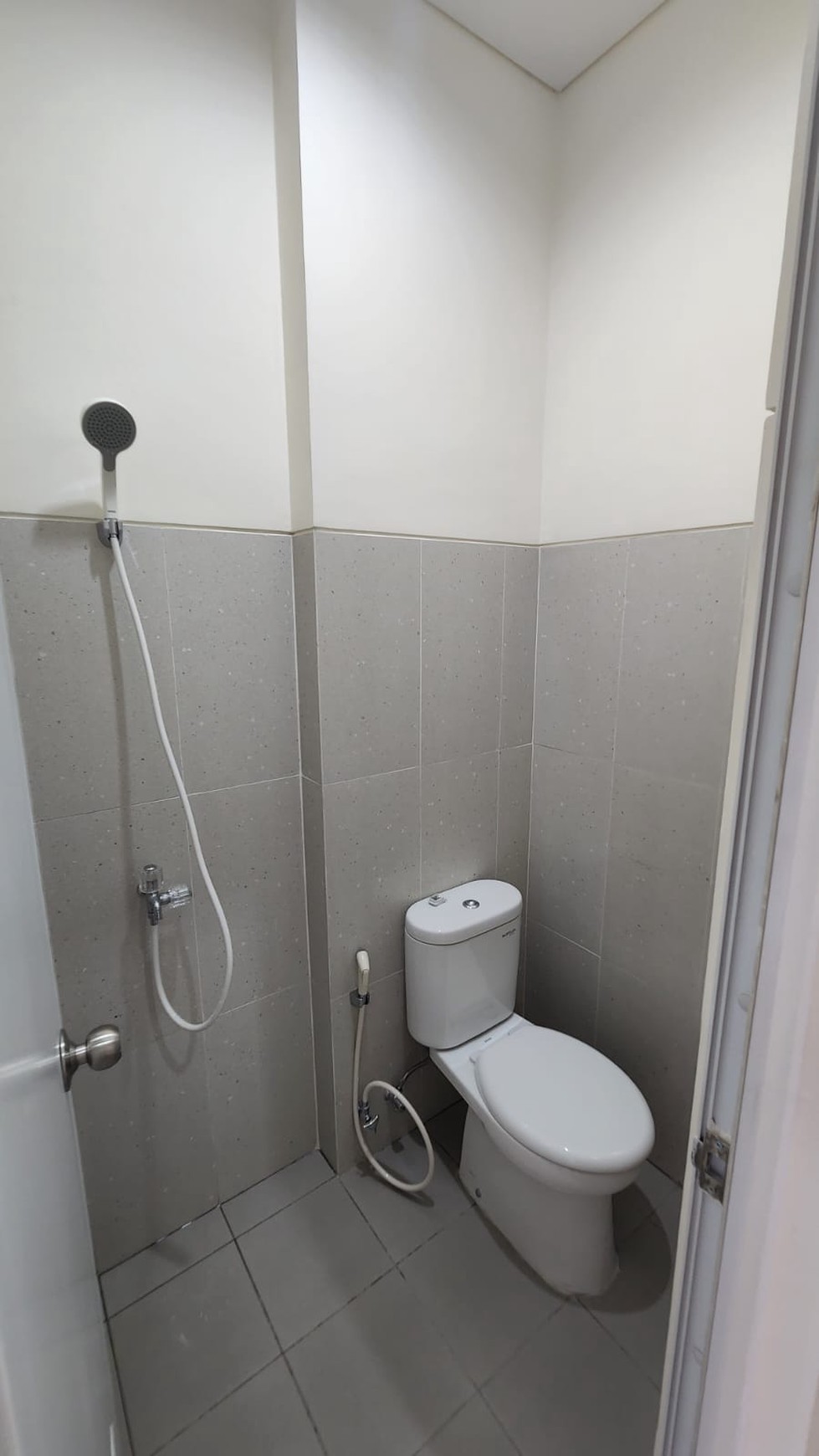 Ruko 2 lantai di Hampton Gading Serpong