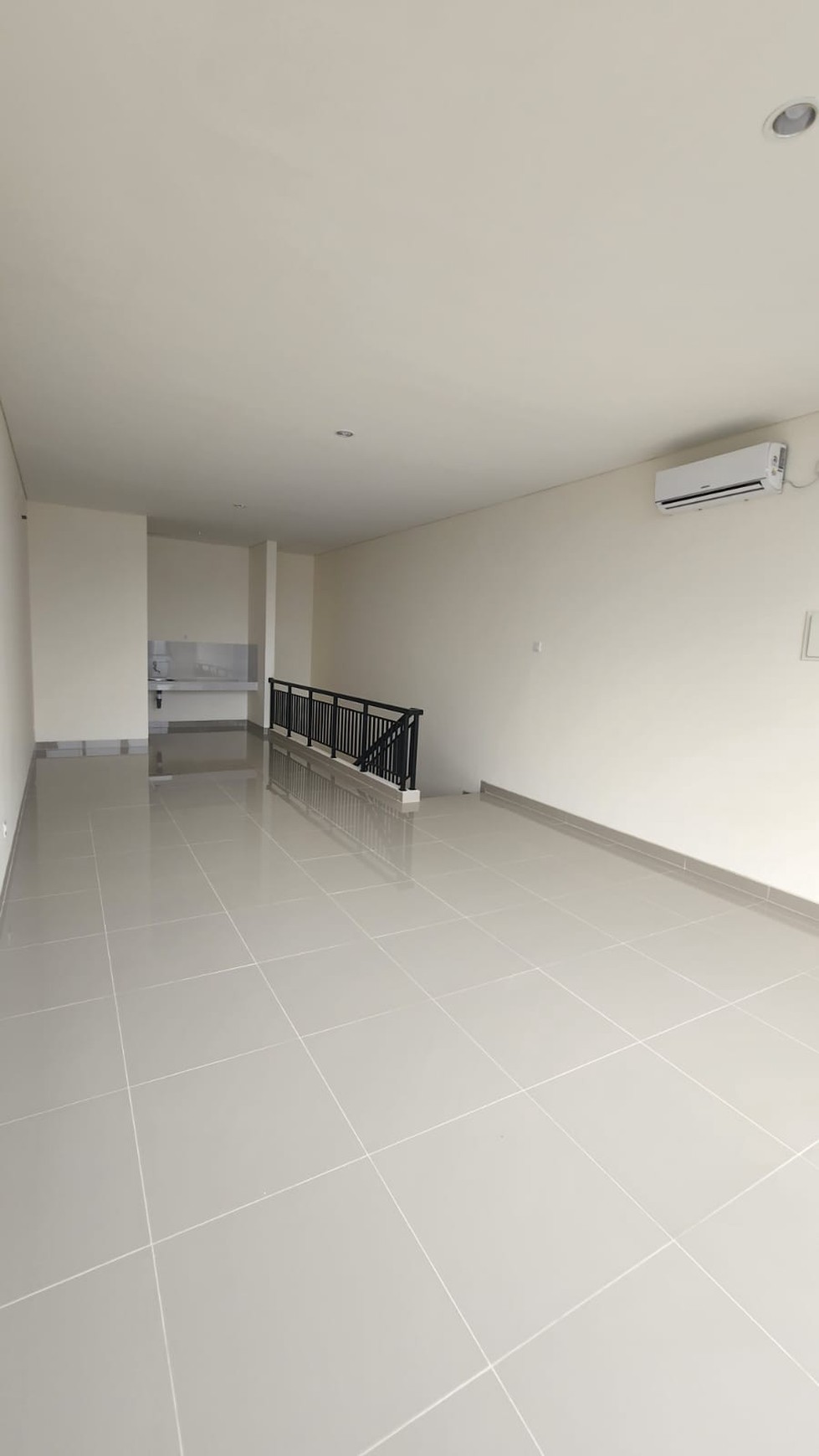Ruko 2 lantai di Hampton Gading Serpong