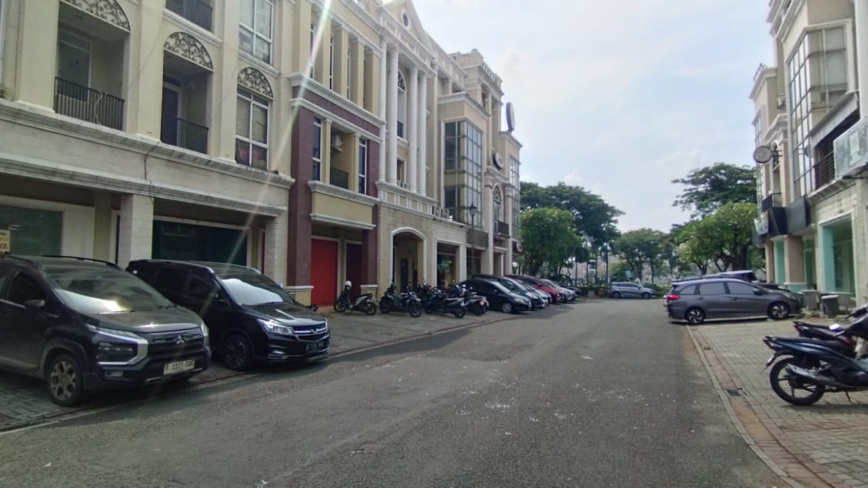 Disewa ruko strategis siap huni Graha Boulevard Gading Serpong