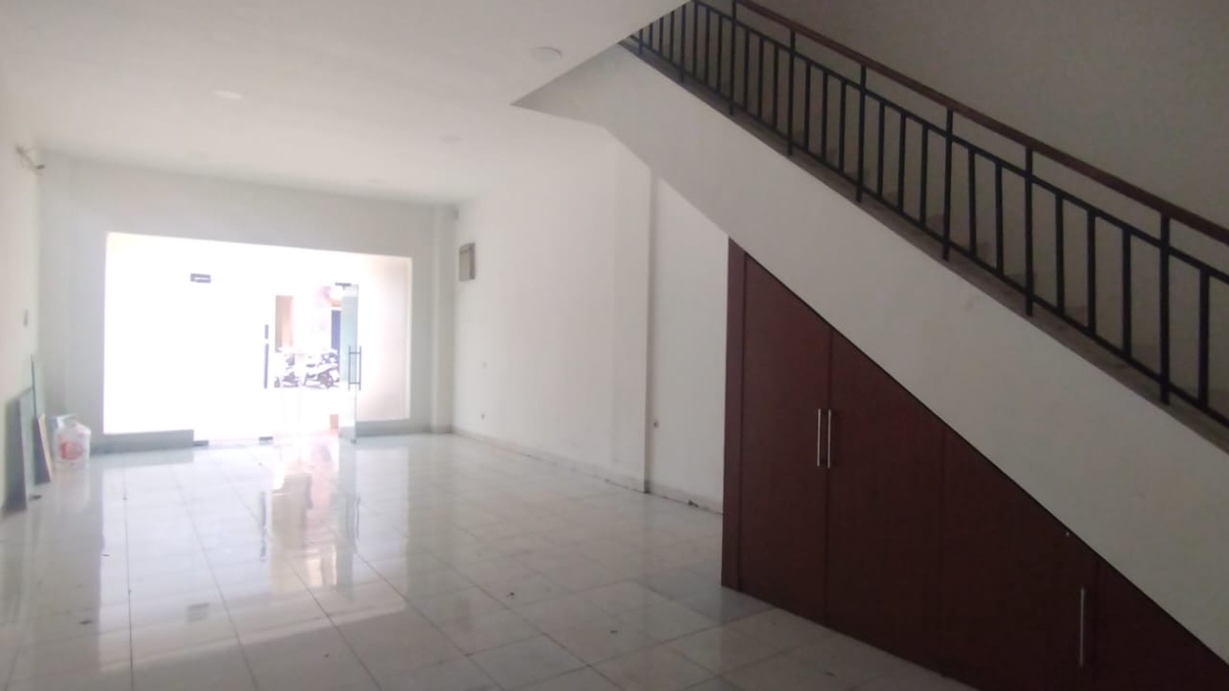 Disewa ruko strategis siap huni Graha Boulevard Gading Serpong