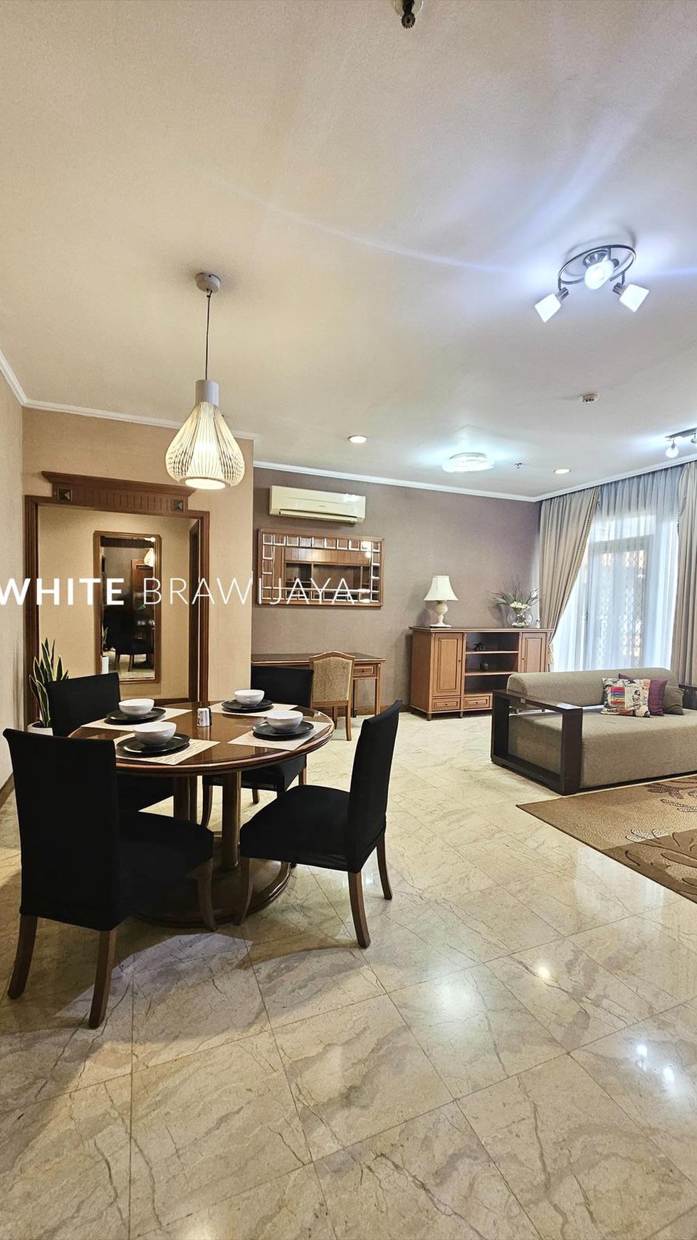 Apartemen Condominium Kintamani, Kebayoran Baru, Tower B,