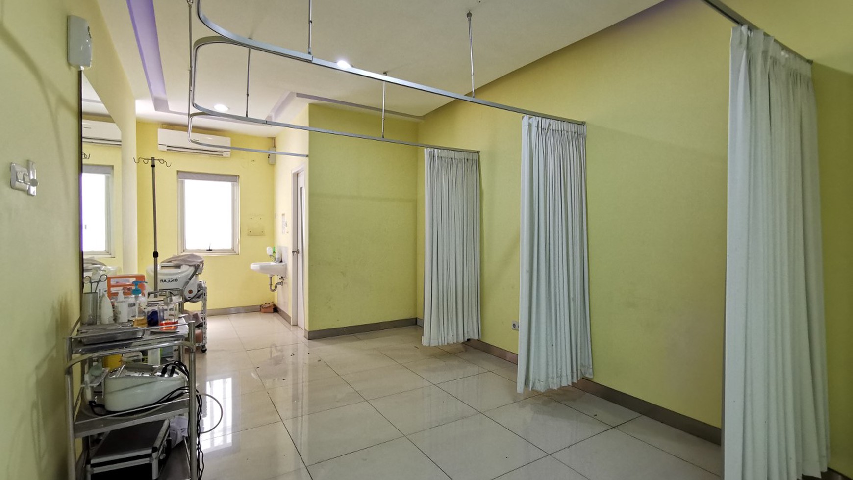 Ruko Hoek Kirana Boutique Office, Kelapa Gading