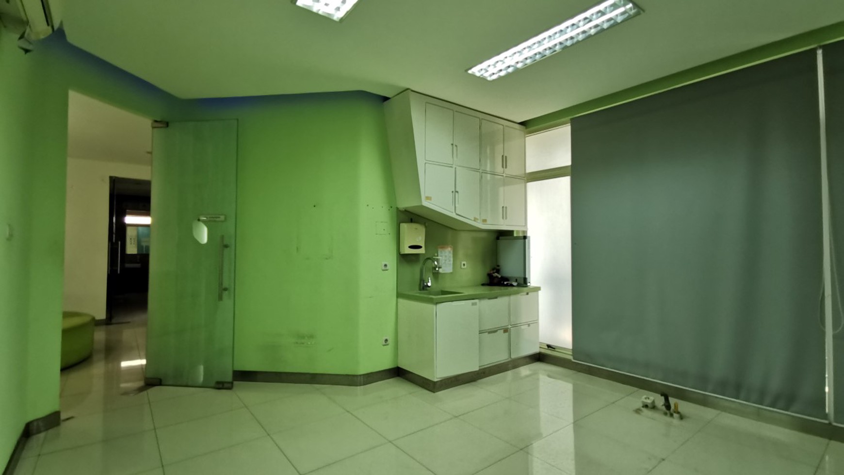 Ruko Hoek Kirana Boutique Office, Kelapa Gading