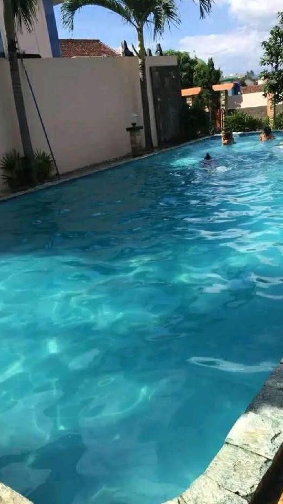 Rumah dua lantai view laut Jln. Cipto Mangunkusumo Teluk Betung Utara Bandarlampung