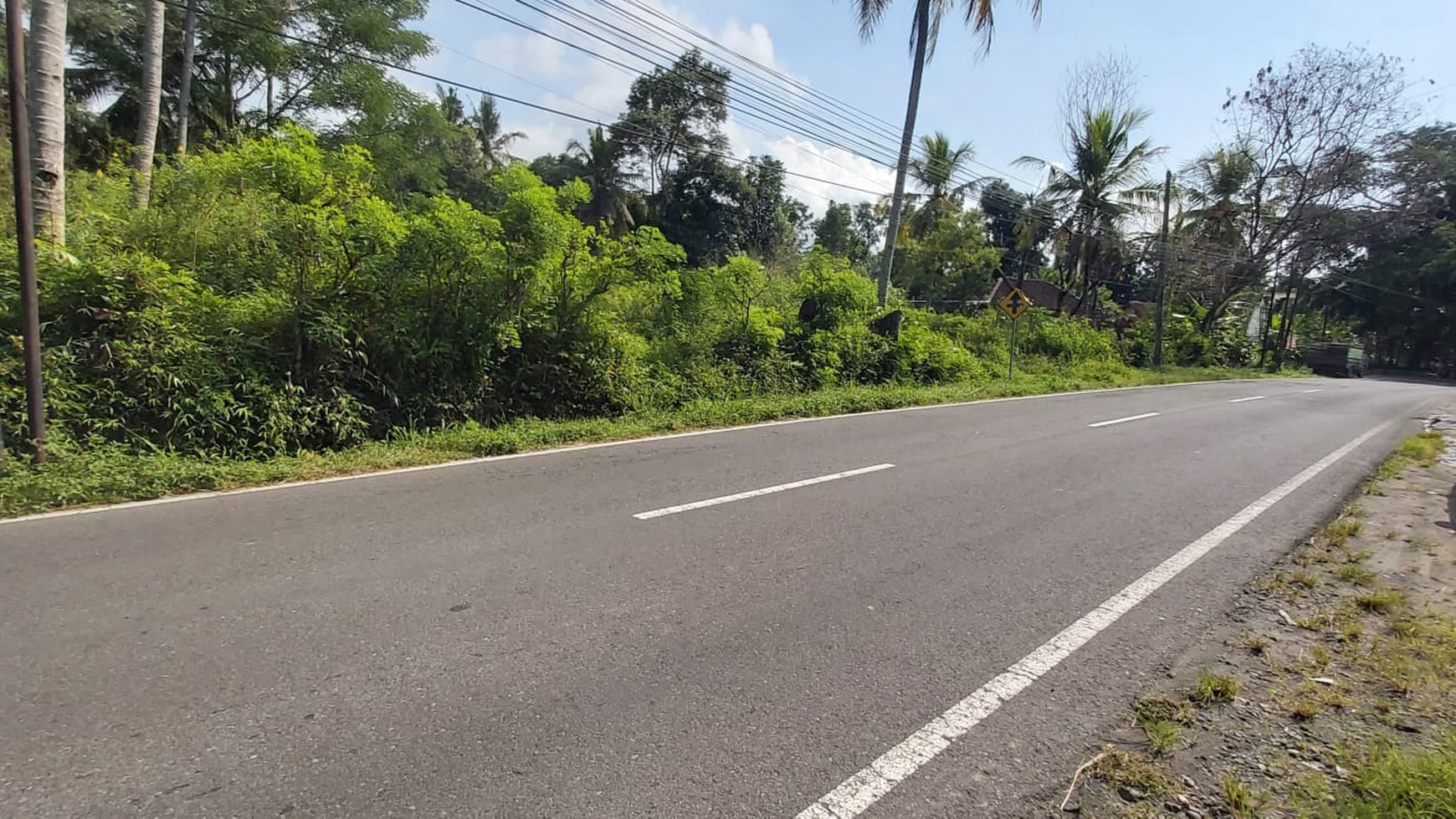 Investasi Tanah 3846 Meter Persegi Cocok Untuk Resto & SPBU Di Sleman.