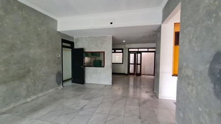 Rumah Tinggal di Villa Pejaten Mas, Pasar Minggu